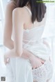 Coser @ 桜 桃 喵 Vol.045: 白色 长裙 (58 photos) P2 No.66cf6e Image No. 113